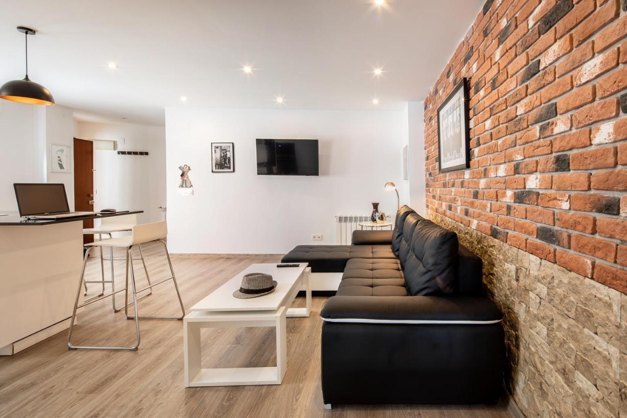Apartamento 4 estaciones - Tu hogar en el corazón de Oviedo Exterior foto