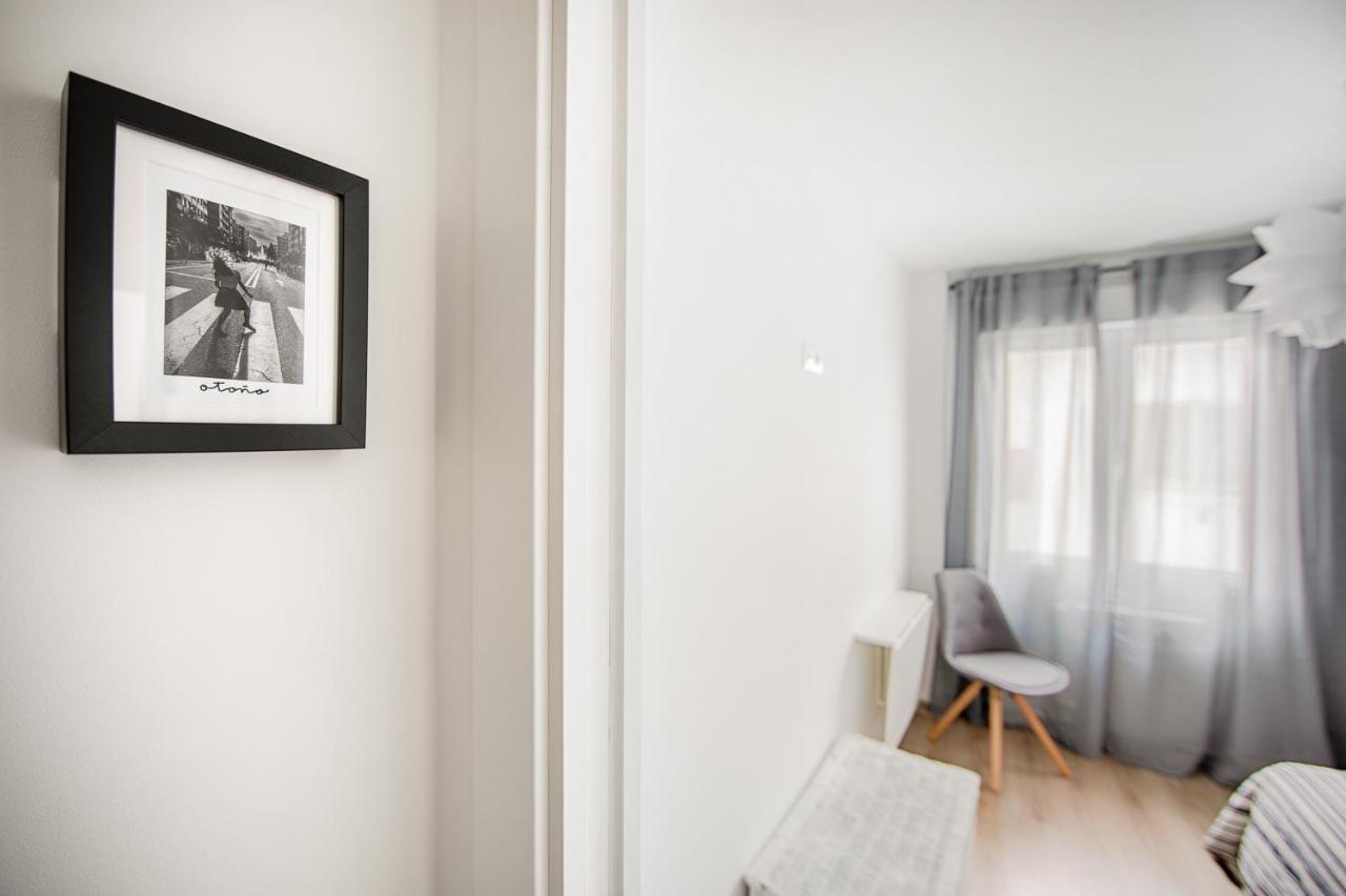 Apartamento 4 estaciones - Tu hogar en el corazón de Oviedo Exterior foto